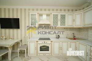 2-к квартира, вторичка, 57м2, 10/17 этаж