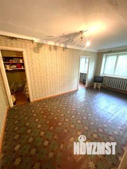 3-к квартира, вторичка, 54м2, 1/5 этаж