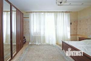 4-к квартира, вторичка, 117м2, 4/5 этаж
