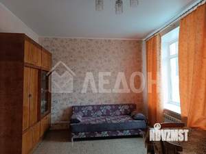 2-к квартира, вторичка, 55м2, 1/1 этаж