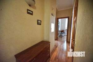 3-к квартира, вторичка, 62м2, 2/4 этаж