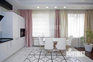 3-к квартира, вторичка, 120м2, 1/6 этаж