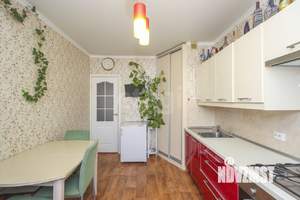 3-к квартира, вторичка, 64м2, 10/10 этаж