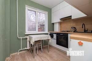 2-к квартира, вторичка, 47м2, 1/5 этаж