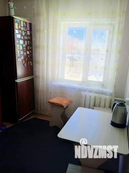 2-к квартира, вторичка, 52м2, 1/1 этаж