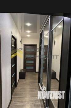 2-к квартира, вторичка, 60м2, 1/12 этаж