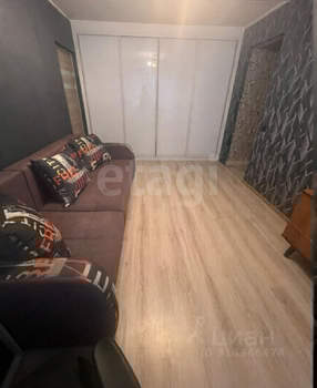 3-к квартира, вторичка, 58м2, 5/5 этаж