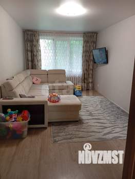 3-к квартира, вторичка, 60м2, 1/9 этаж