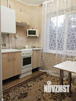 2-к квартира, вторичка, 52м2, 3/10 этаж