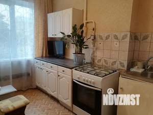 2-к квартира, вторичка, 45м2, 1/9 этаж